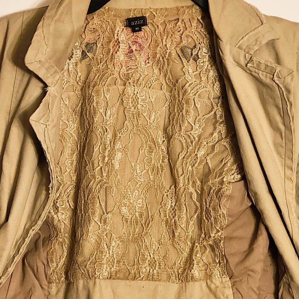 Embroidered jacket - Picture 3 of 7